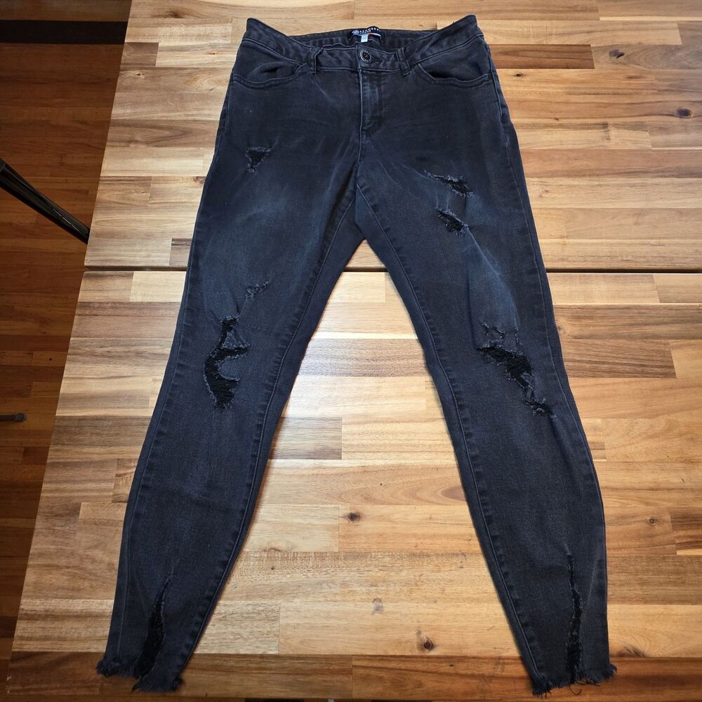 Boom Boom Jeans Women’s Black Distressed Skinny Stretch 5-Pocket Jeans